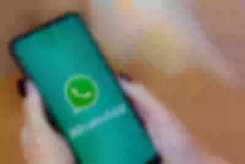 هناك من يراقب ويتجسس على رسائلك الخاصة في الواتساب خبراء يوضحون ويكشفون وجود 3 علامات تدل على ذلك!