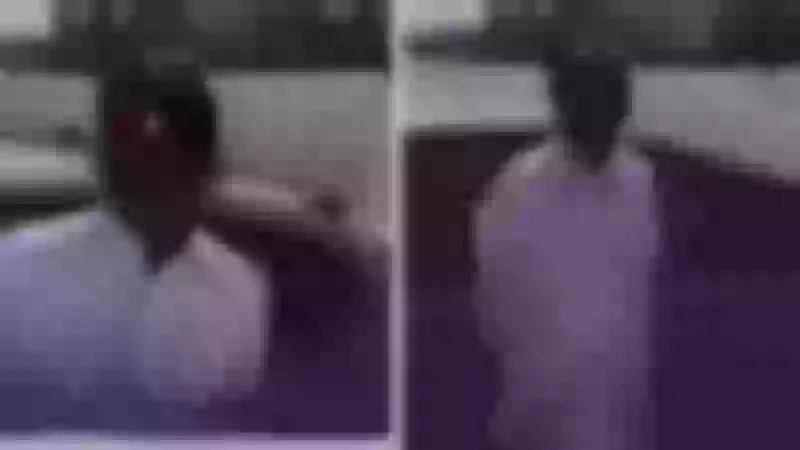 فيديو: شاب يُفاجئ زميله بمزحة خطيرة في نجران تتسبب في إصابته