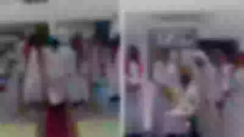 فيديو مؤثر: لحظة استقبال طالب بعد إصابته ووفاة أسرته في إحدى مدارس الرياض