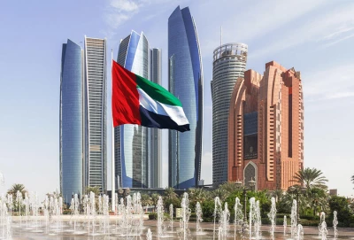 بعد أن كانت ألغتها العام الماضي.. الإمارات تعيد إصدار تأشيرة زيارة ل90 يومًا