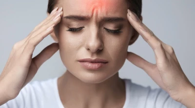 أكثر فعالية من المسكنات.. 5 أعشاب تعالج الصداع
