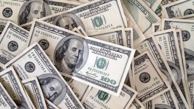 أسعار صرف الدولار مقابل الجنيه المصري تشكل أزمة في البنوك بعد وصولها لهذا الحد مع بداية التعاملات اليوم