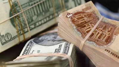 الجنية المصري على محك الانهيار بعد ارتفاع سعر الدولار مقابل وأسعار جنونية لهذا اليوم