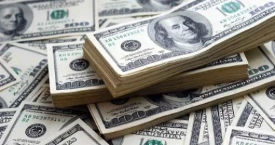 لحظة بلحظة.. صعود أسطوري للجنيه المصري أمام الدولار اليوم وتفاصيل عن مفاجئات ستحلق بالجنيه