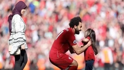 "مفاجأة صادمة من محمد صلاح تهز الجميع.. هل انفصل عن زوجته؟!"