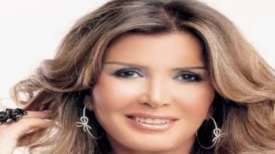 "أسرار صادمة للنجمة ميرفت أمين: تزوجت 5 مرات وفقدت الذاكرة في السادسة من عمرها لسبب غريب!"