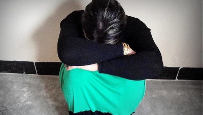 مفاجأة مروعة لفتاة كويتية تلجأ إلى ساحر لتحقيق حلمها بالزواج.. وما اكتشفته عند دخوله كان صدمة تهدم حياتها!