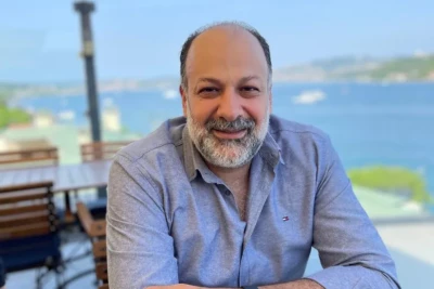 شاهد اللحظات المؤثرة الأخيرة للفنان السوري الراحل شادي زيدان